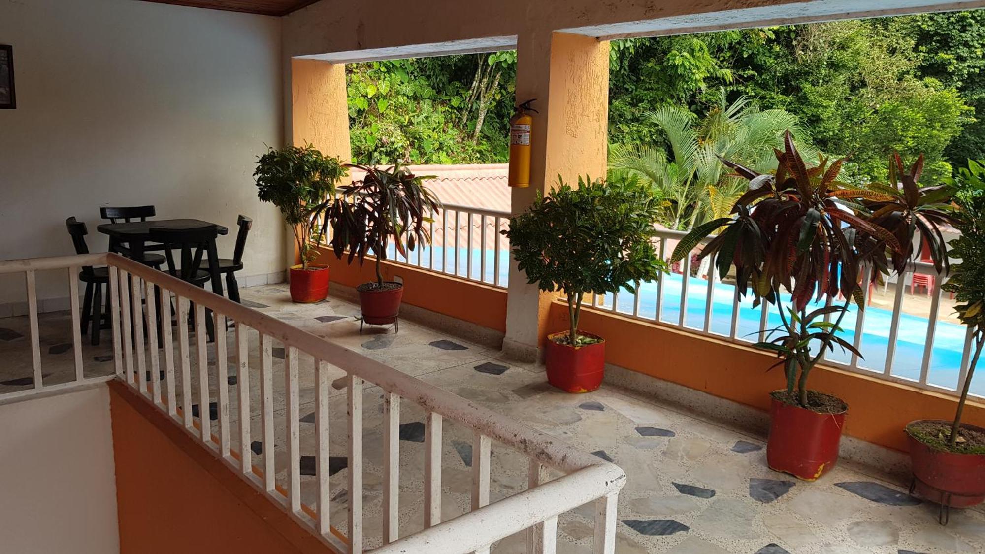Balneario Chorillano Hotel Вилавиченцио Екстериор снимка