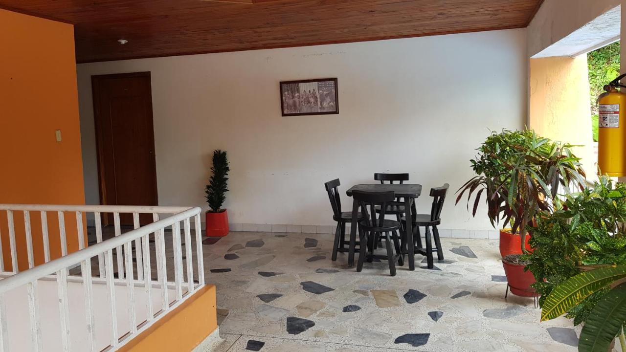 Balneario Chorillano Hotel Вилавиченцио Екстериор снимка