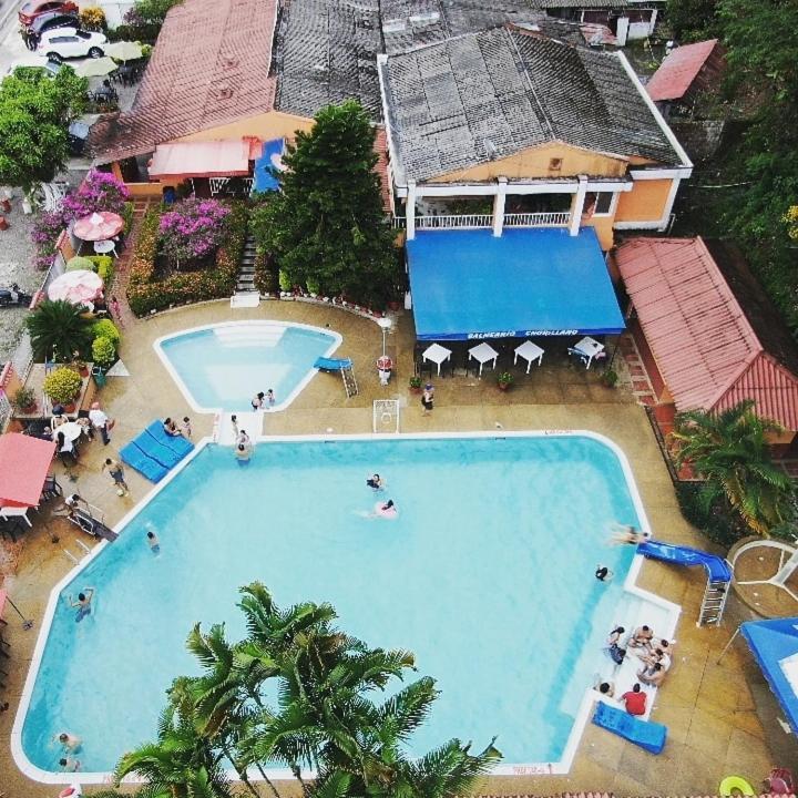 Balneario Chorillano Hotel Вилавиченцио Екстериор снимка